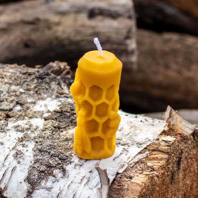 Svíčka ze včelího vosku - Včelky