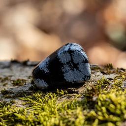 Minerální kámen - Vločkový obsidián